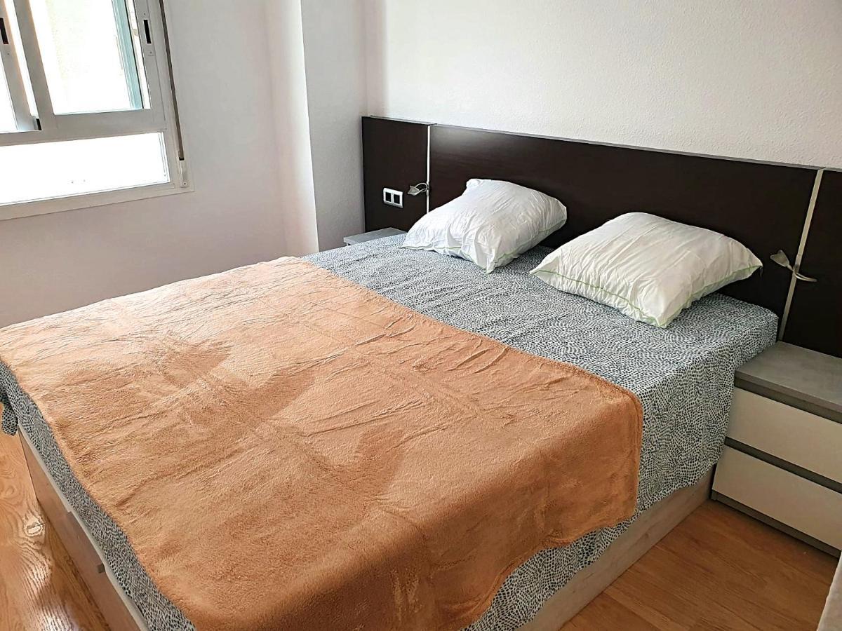 Newly Renovated Two Bedrooms Apartment In Villa Marina Benidorm Exteriör bild