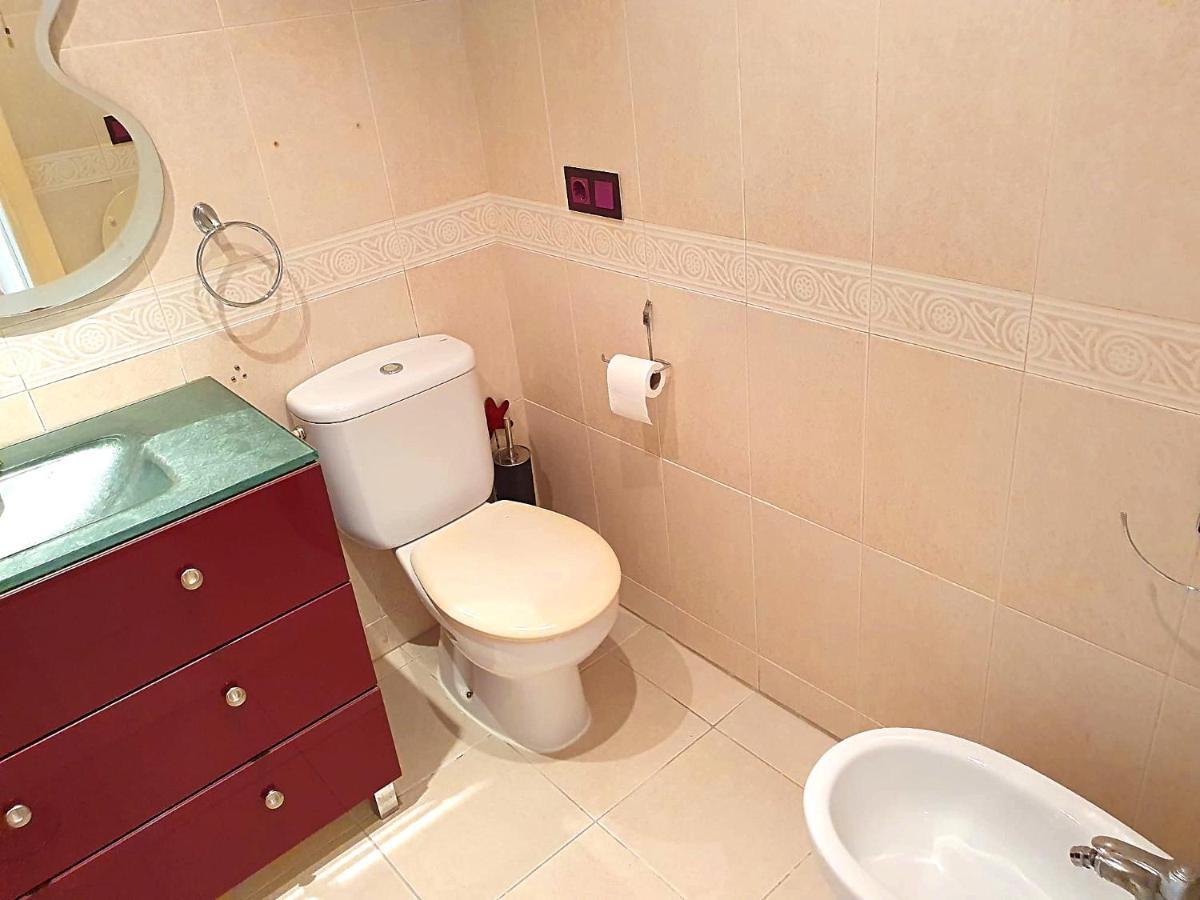 Newly Renovated Two Bedrooms Apartment In Villa Marina Benidorm Exteriör bild